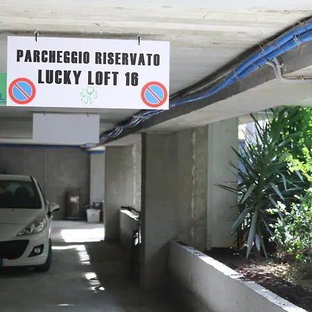 Lucky Loft 16
